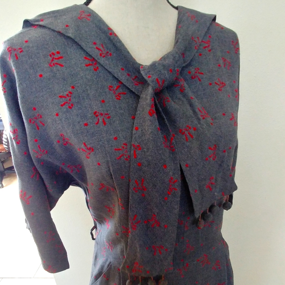 Vintage Red Bow Wiggle Dress